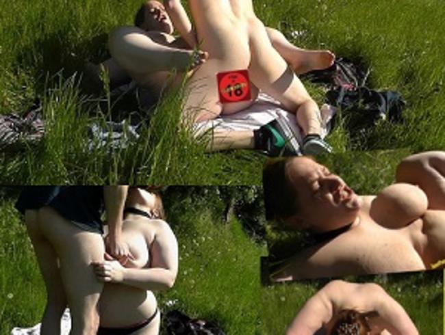 SweetPummelfee Porno Video: UND SCHON LIEF MIR DIE SUPPE AUS DEM MUND